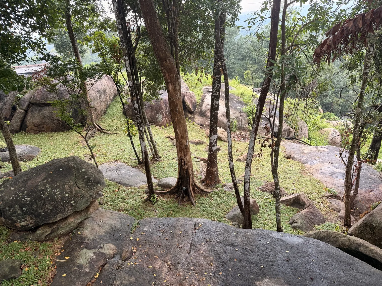 Sivora Hills honeymoon & romance photograph